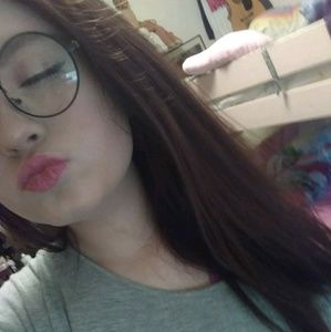 Meet your Posher, Audrey